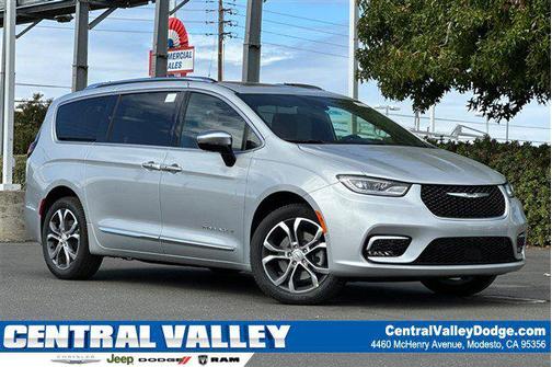 2026 Chrysler Pacifica L