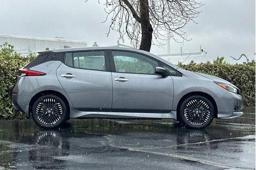 2025 Nissan Leaf SV PLUS