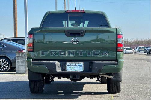 2026 Nissan Frontier SV