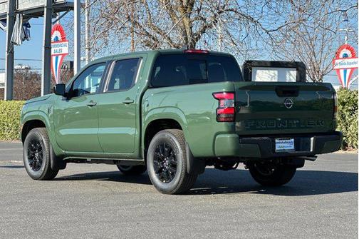 2026 Nissan Frontier SV