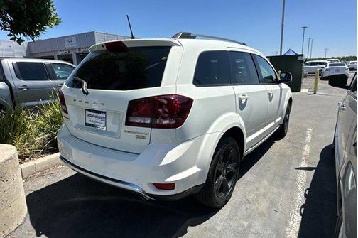 2019 Dodge Journey Crossroad