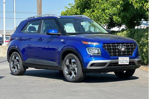 2024 Hyundai VENUE SEL