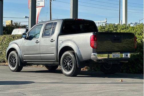 2019 Nissan Frontier SV