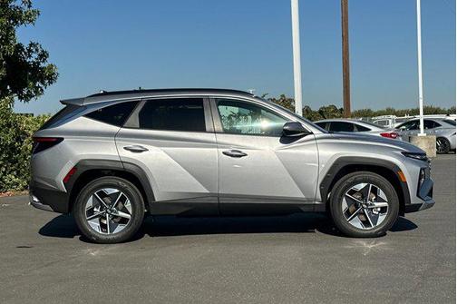 2025 Hyundai TUCSON Hybrid SEL Convenience