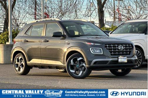 2026 Hyundai VENUE SEL