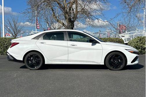 2026 Hyundai ELANTRA Sport