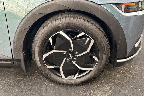 Digital Teal 2023 Hyundai IONIQ 5 SE