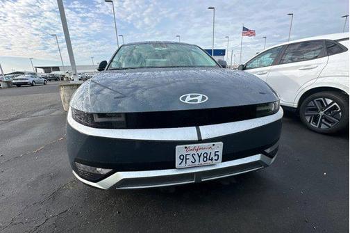 Digital Teal 2023 Hyundai IONIQ 5 SE