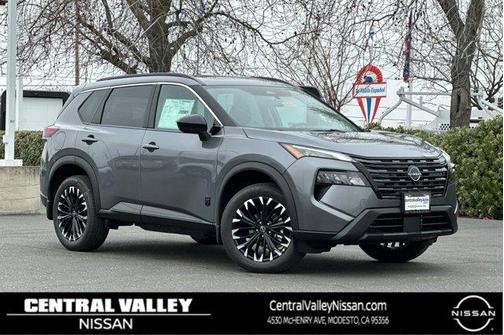 2026 Nissan Rogue Dark Armor