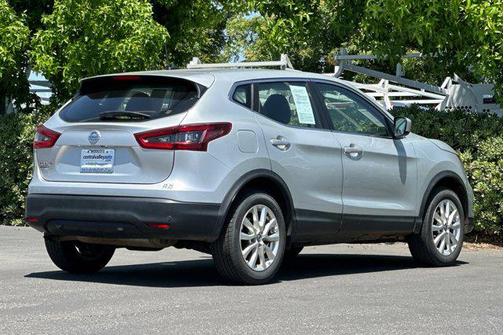 2021 Nissan Rogue Sport S