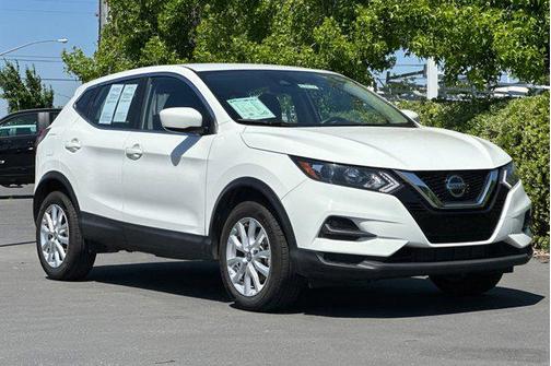 2022 Nissan Rogue Sport S