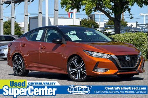 Monarch Orange Metallic/Super Black 2023 Nissan Sentra SR