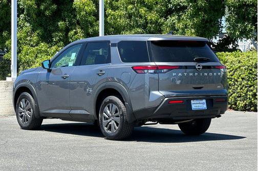 2025 Nissan Pathfinder S 4WD