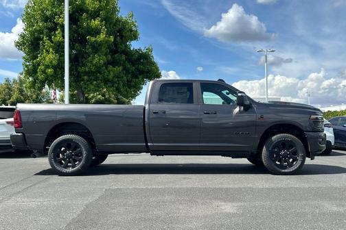 Granite Crystal Metallic Clearcoat 2026 RAM 3500 Laramie Crew Cab 4x4 8' Box
