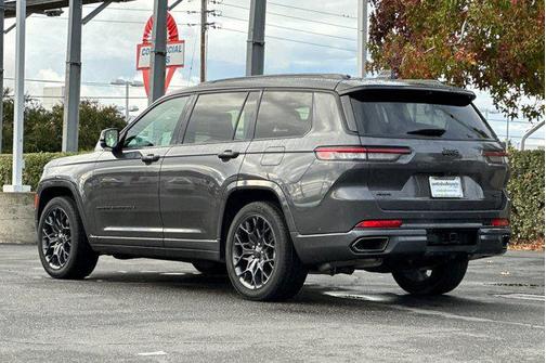2025 Jeep Grand Cherokee L Summit