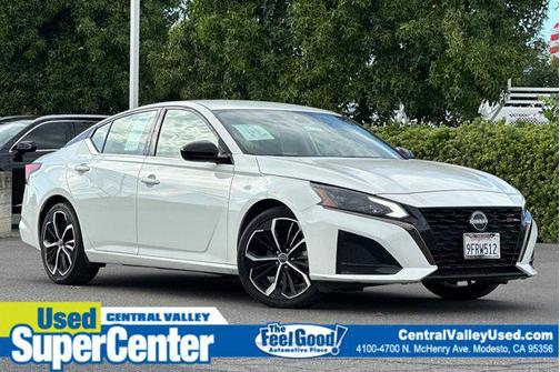 2023 Nissan Altima SR FWD