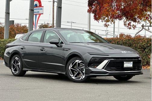 2026 Hyundai SONATA SEL