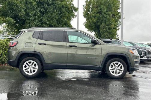 2020 Jeep Compass Sport