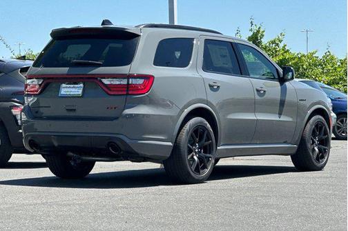 Destroyer Gray Clearcoat 2026 Dodge Durango GT Premium HEMI V8
