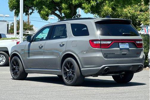 Destroyer Gray Clearcoat 2026 Dodge Durango GT Premium HEMI V8