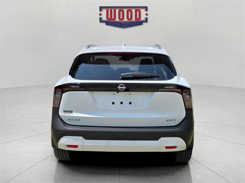 2025 Nissan Kicks SV