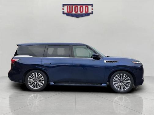 2025 INFINITI QX80 SENSORY AWD