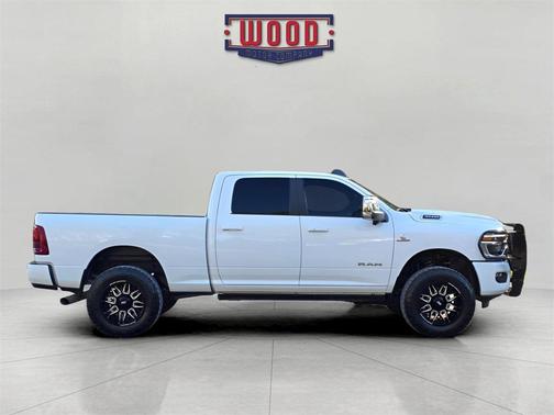 2025 RAM 3500 Laramie Crew Cab 4x4 6'4' Box