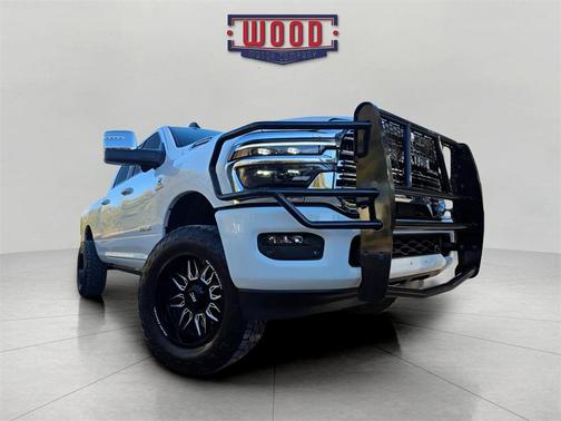 2025 RAM 3500 Laramie Crew Cab 4x4 6'4' Box