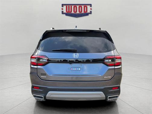 2023 Honda Pilot AWD Elite