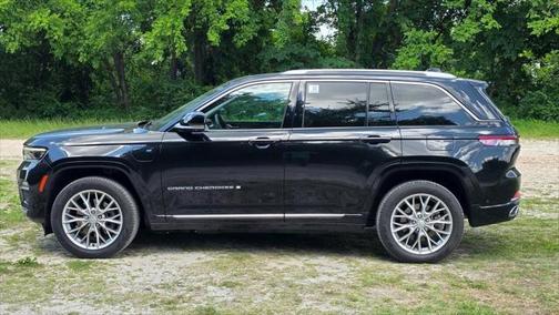 2022 Jeep Grand Cherokee 4xe Summit