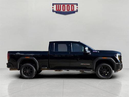 2024 GMC Sierra 2500 AT4