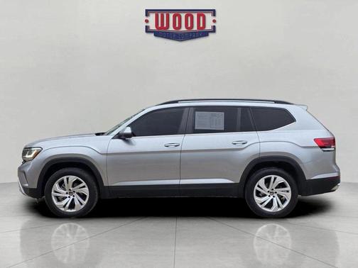 2023 Volkswagen Atlas 3.6L SE w/Technology