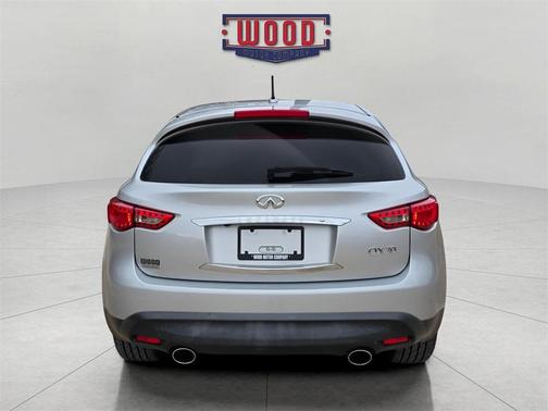 2017 INFINITI QX70 Base