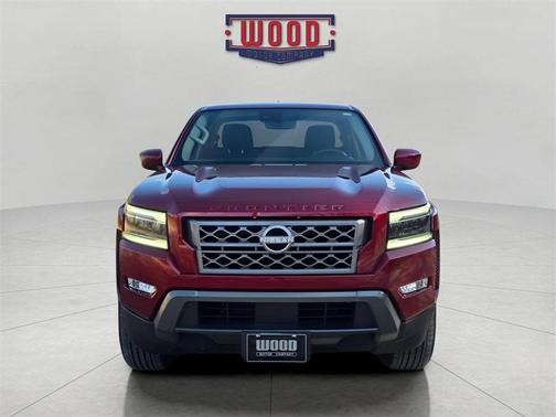 2024 Nissan Frontier SL