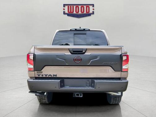 2024 Nissan Titan PRO-4X