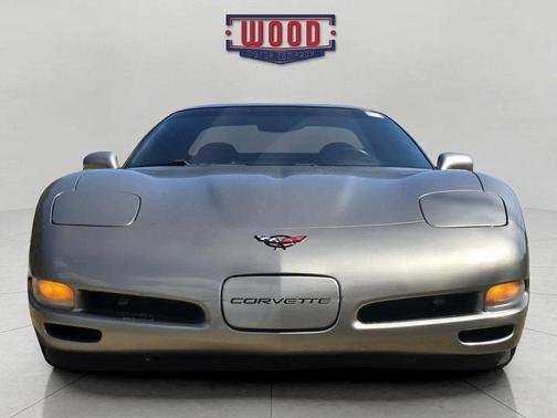 2000 Chevrolet Corvette Base