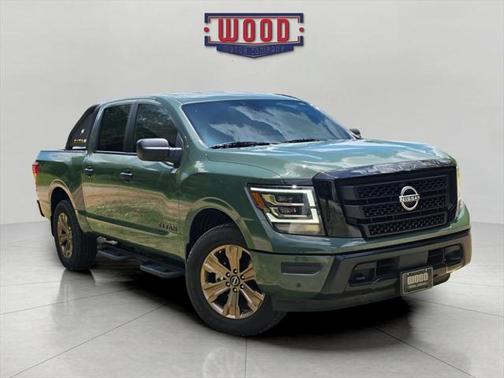 2024 Nissan Titan SV