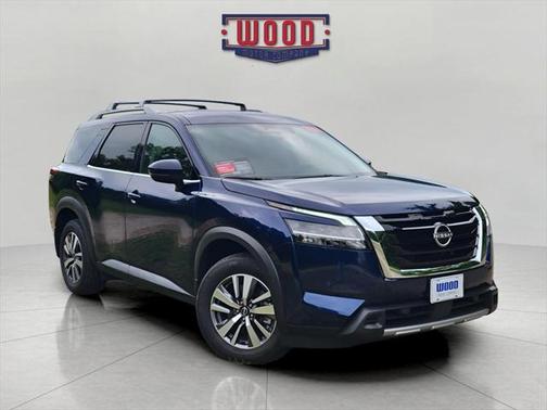 2024 Nissan Pathfinder SL 4WD