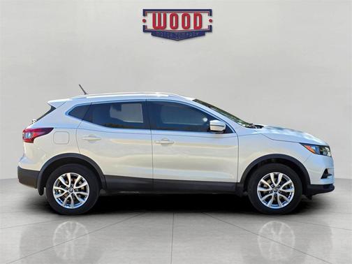 2020 Nissan Rogue Sport SV