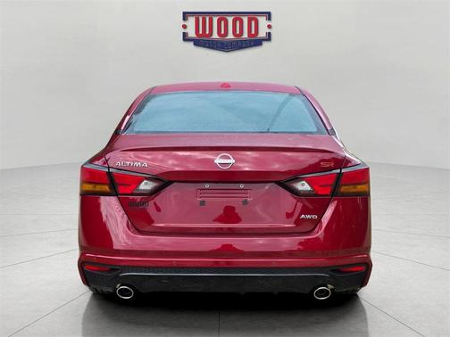 2025 Nissan Altima SR AWD