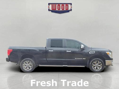 2017 Nissan Titan XD SL