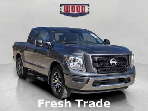 2024 Nissan Titan SV