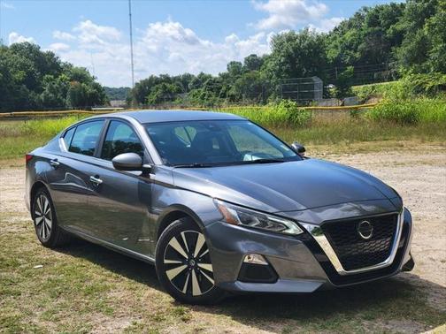 2021 Nissan Altima 2.5 SV