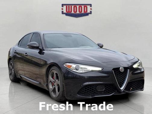 2018 Alfa Romeo Giulia Base