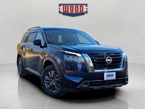 2022 Nissan Pathfinder SV 4WD