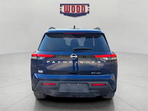 2022 Nissan Pathfinder SV 4WD