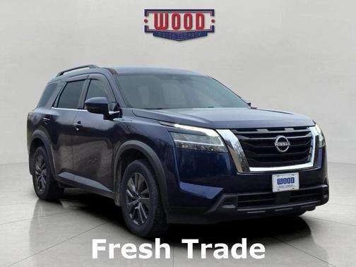 2022 Nissan Pathfinder SV 4WD