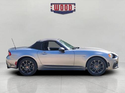 2017 FIAT 124 Spider Base
