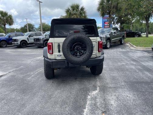 Desert Sand 2026 Ford Bronco Base