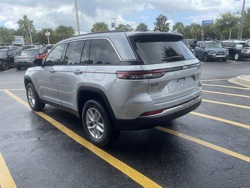 2025 Jeep Grand Cherokee Laredo X